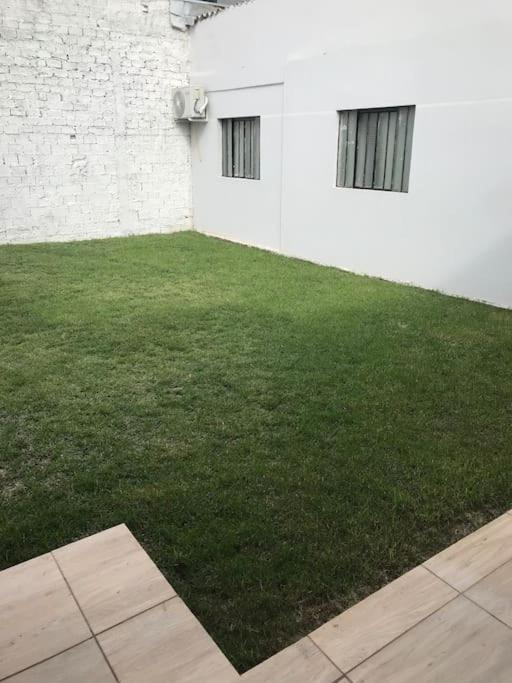 Casa com 2 quartos agradáveis com ar condicionado Foz do Iguaçu Exterior foto