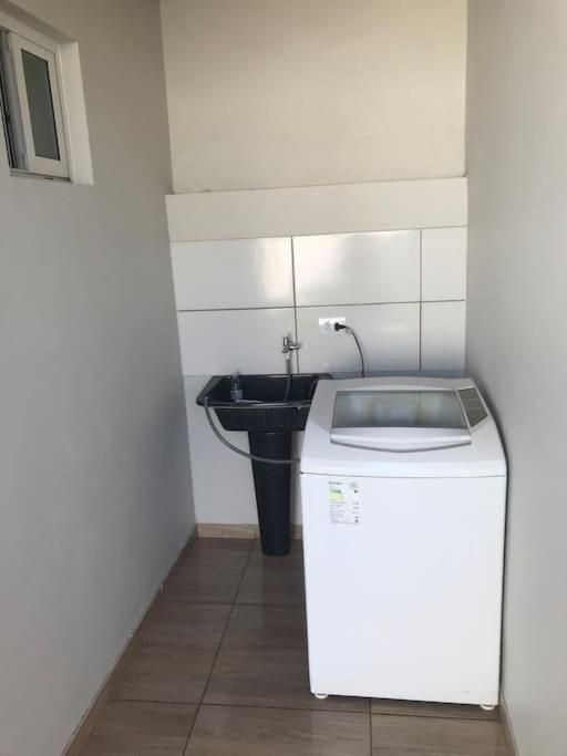 Casa com 2 quartos agradáveis com ar condicionado Foz do Iguaçu Exterior foto